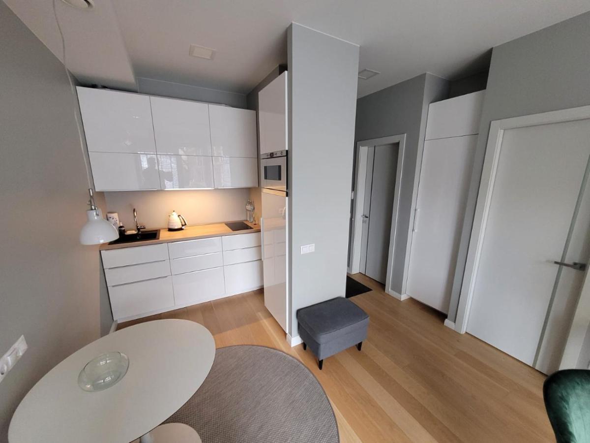 New Apartment,Free Parking In The Center Klaipėda Eksteriør billede